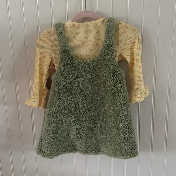 New! Young Hearts Romper, Onesie and Headband sz 18 mos - Picture 7 of 9